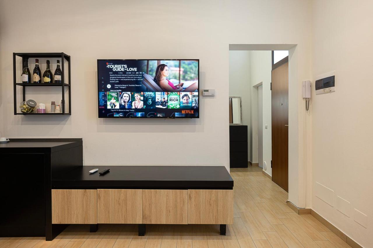 Old Town Pavia Apartment Luaran gambar