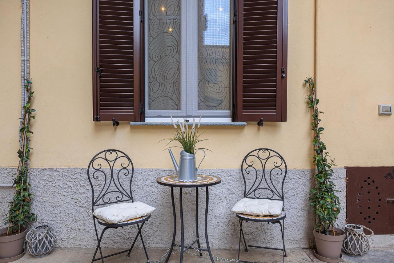 Old Town Pavia Apartment Luaran gambar