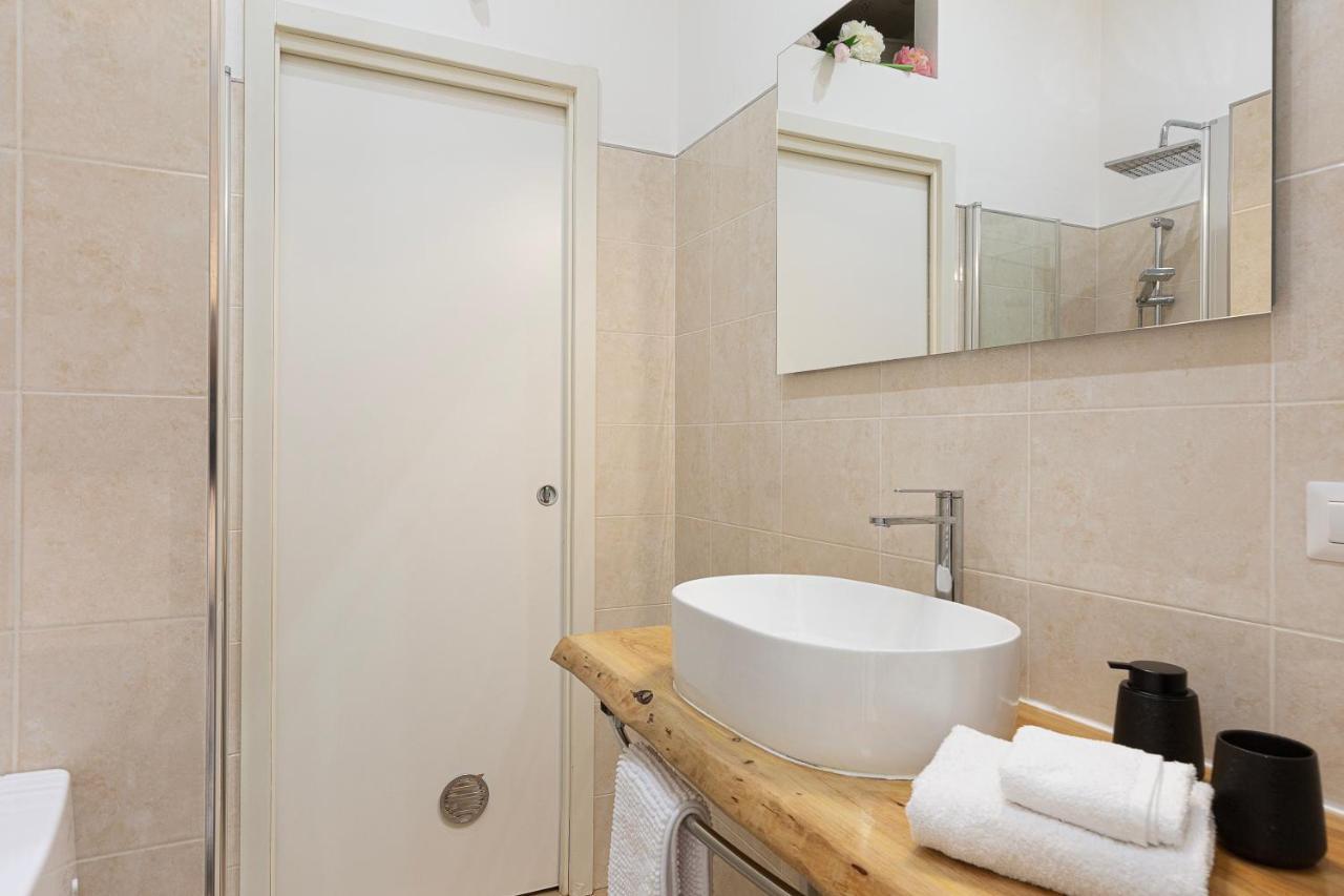 Old Town Pavia Apartment Luaran gambar